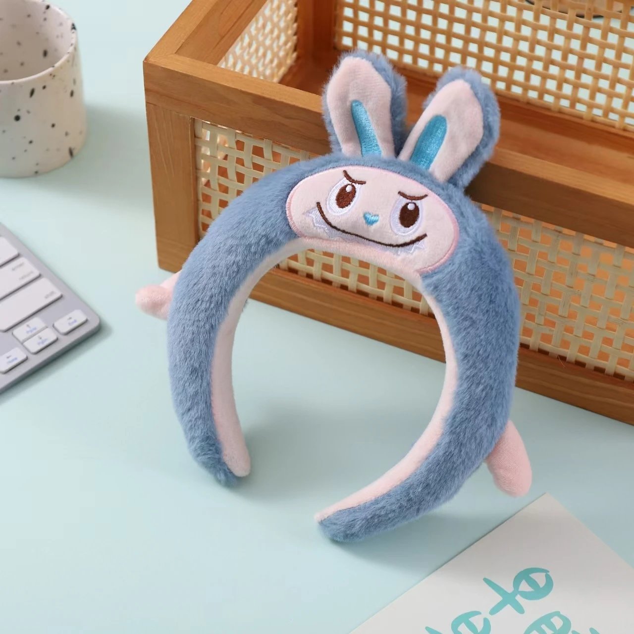 蓝色拉布布