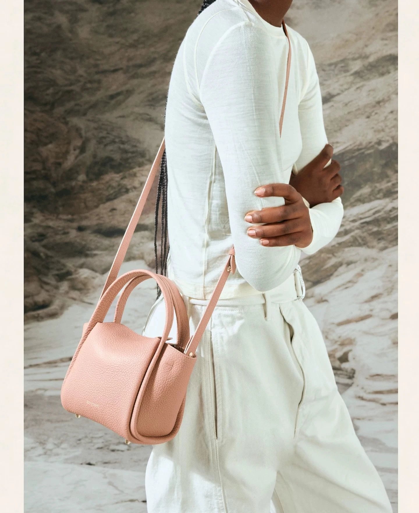 Design Mini Structured Top-Handle Handbag Beige Leather Handbag - 6