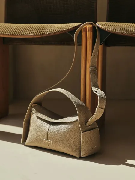 Jacquemus Le Chiquito Gray Pebbled Leather Underarm Bag Shoulder Bags - 2