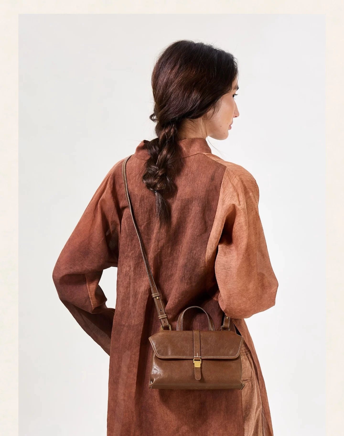 Design Structured Leather Satchel in Army Green Handbag - 24