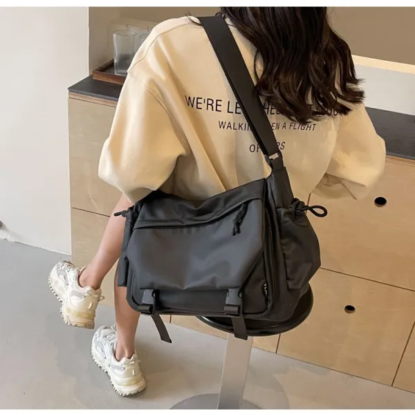 Design Utility Messenger Bag Black Crossbody Bag - 28