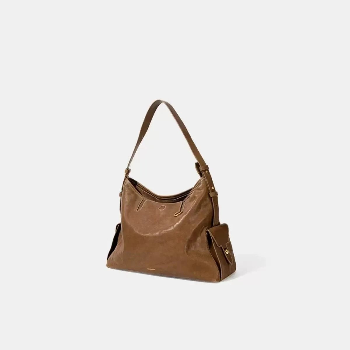 Trace Hobo - Medium - Sandalwood Brown
