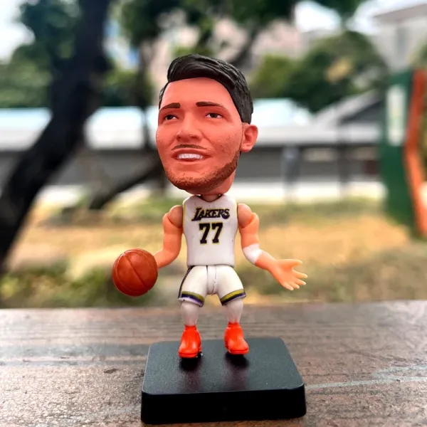 Los Angeles Lakers #77 Bobblehead Figure Collectible Electronics - 1