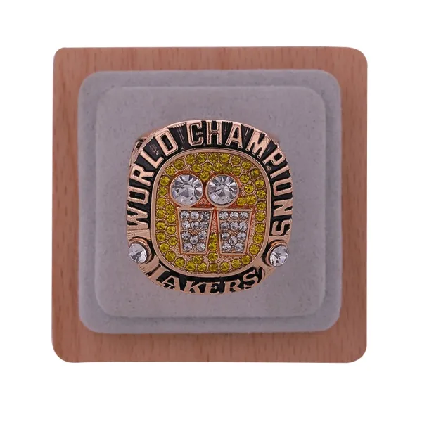 Los Angeles Lakers World Champions Ring Gold Yellow Crystal Jewelry - 1