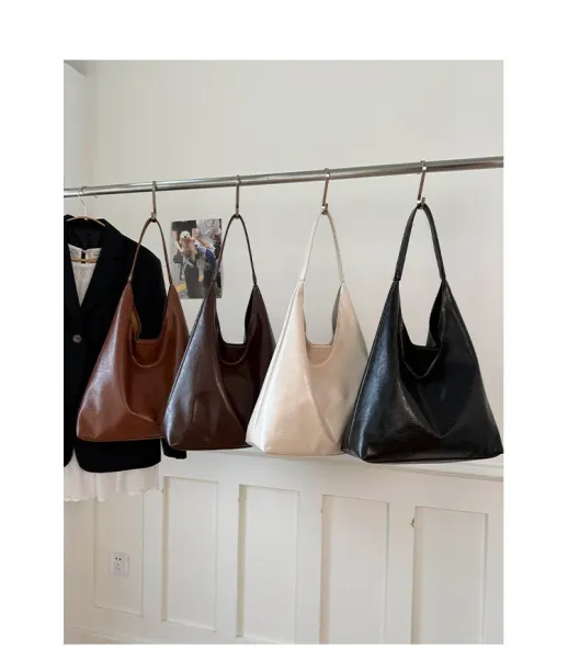 Design Hobo Bag Black Leather-Texture Shoulder Bag - 9