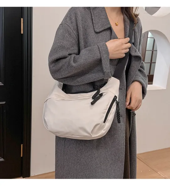 Design Minimalist Black Hobo Crossbody Bag - 15