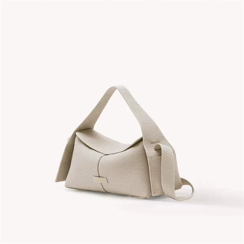 Jacquemus Le Chiquito Beige Grained Leather Underarm Bag Shoulder Bags - 26