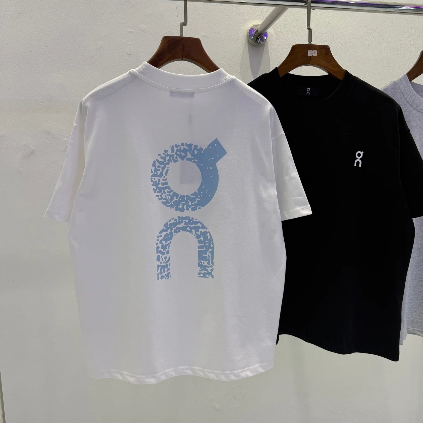 5529 White