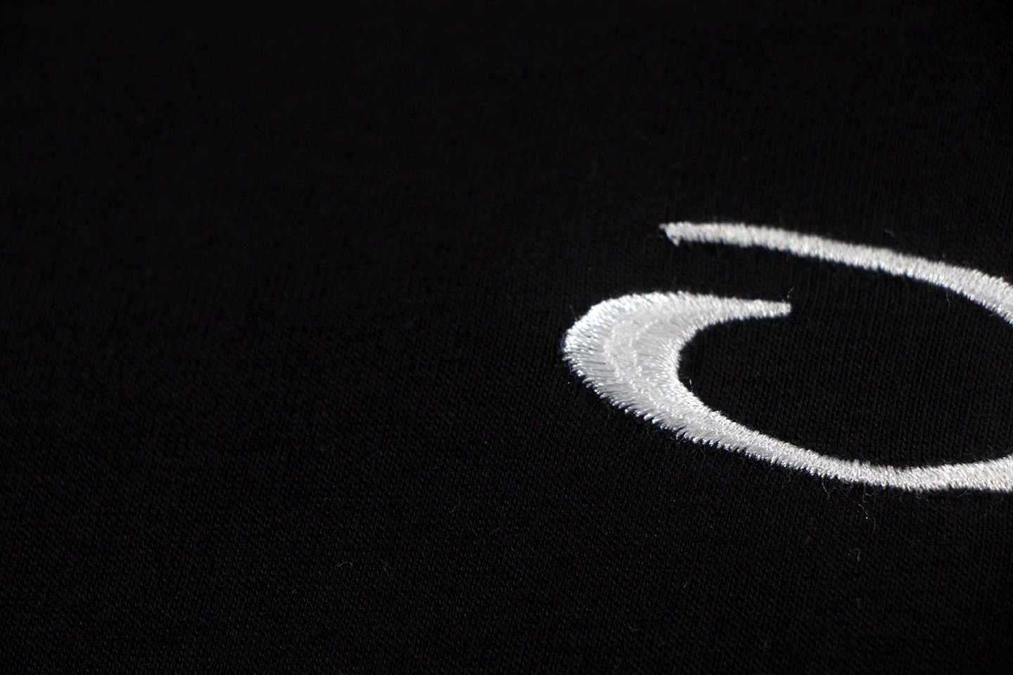 Design Wetidone Logo Graphic T-Shirt White T-Shirts - 14