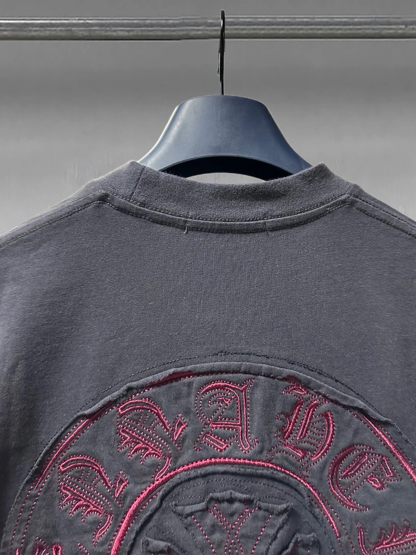 Chrome Hearts Floral Embroidered T-Shirt Charcoal Gray T-Shirt - 10