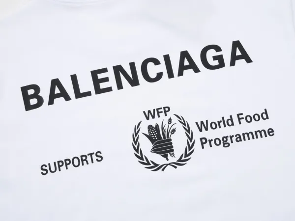 Balenciaga Distorted Logo White T-Shirt - 16