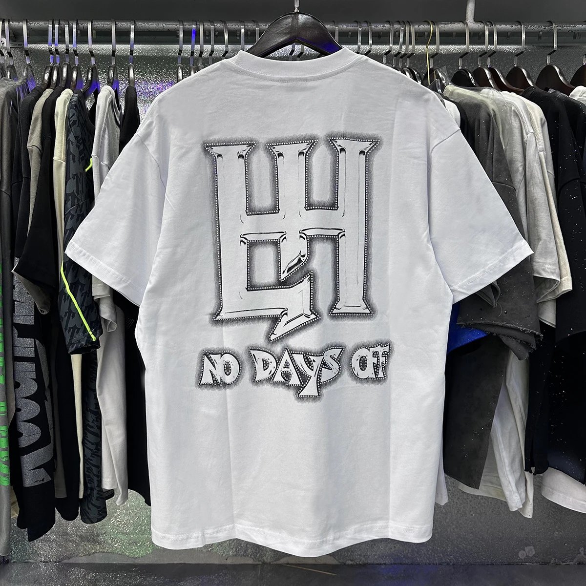 Design Life Hustlers Jesus Is King Graphic T-Shirt Black T-Shirts - 13