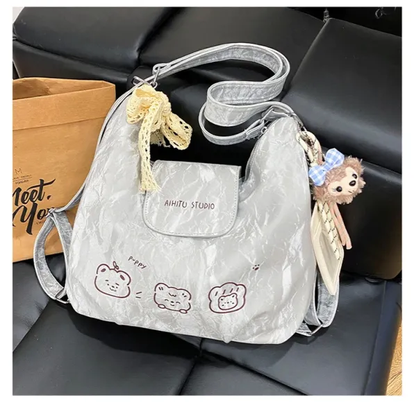 Design AIHITU STUDIO Cartoon Bear Print Silver Gray Hobo Bag - 33