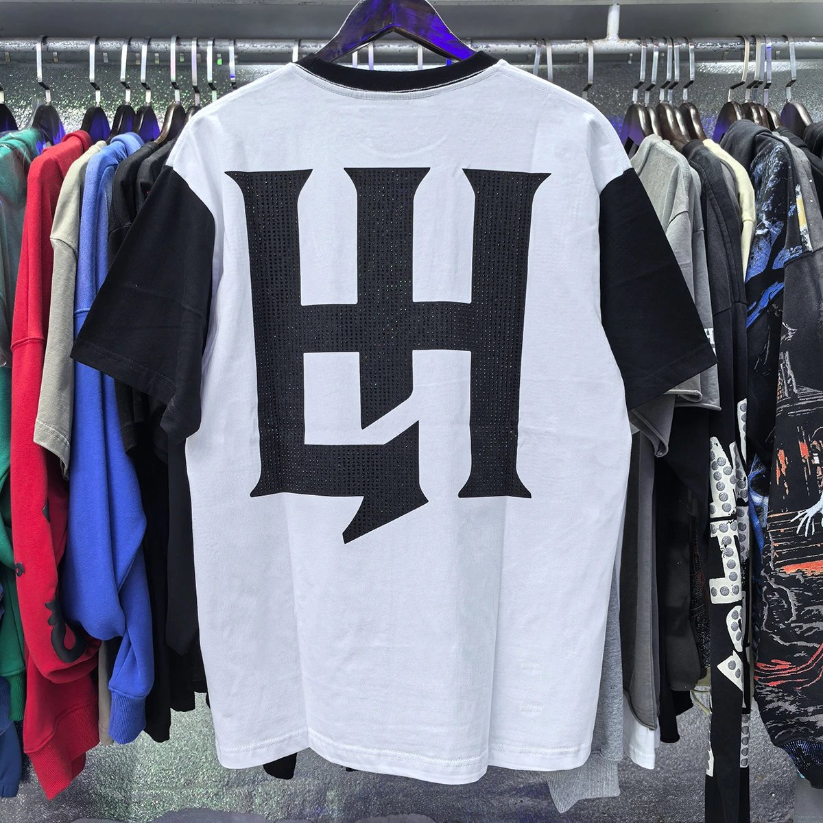 Design Life Hustlers Jesus Is King Graphic T-Shirt Black T-Shirts - 39