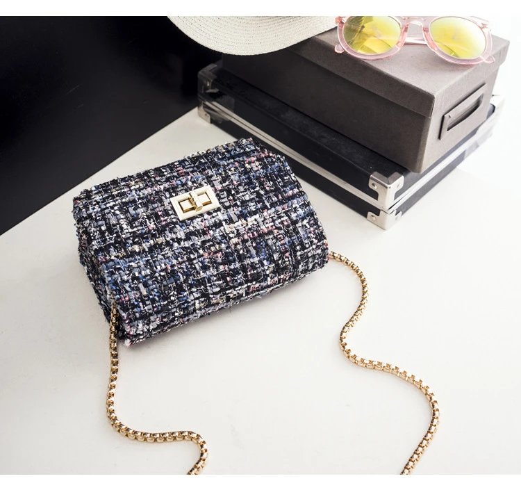 Design Tweed Chain Crossbody Bag in Black Multicolor Crossbody Bags - 15