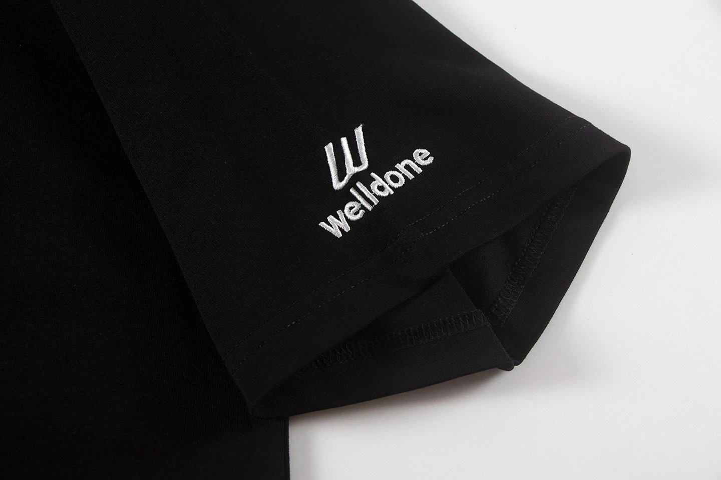 Design Wetidone Logo Graphic T-Shirt White T-Shirts - 15