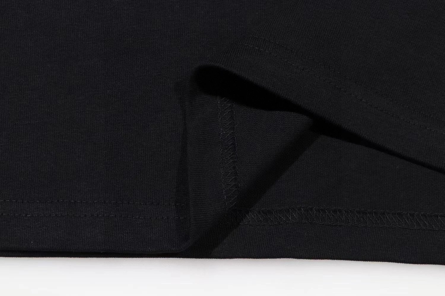 Louis Vuitton Monogram Print Black T-Shirt - 10