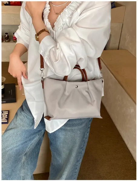 Design Tote Bag White with Brown Leather Handles - 30