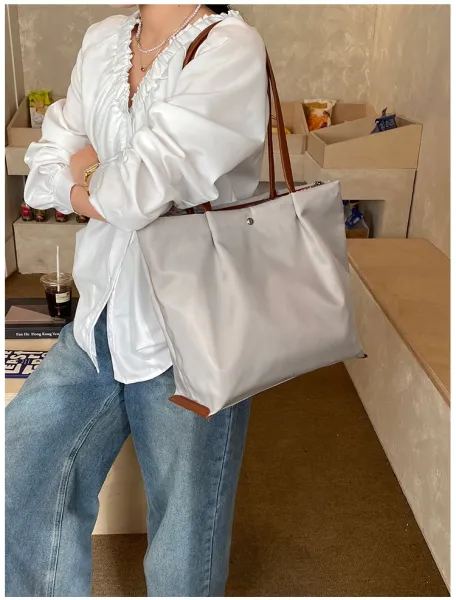 Design Tote Bag White with Brown Leather Handles - 32