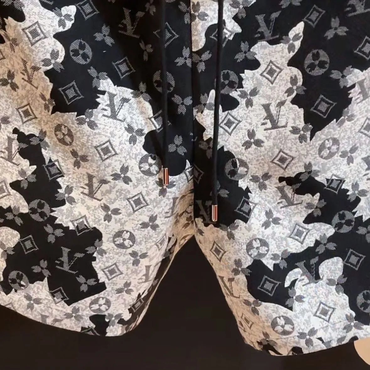 Louis Vuitton Monogram Camouflage Print Drawstring Shorts Multicolor - 6
