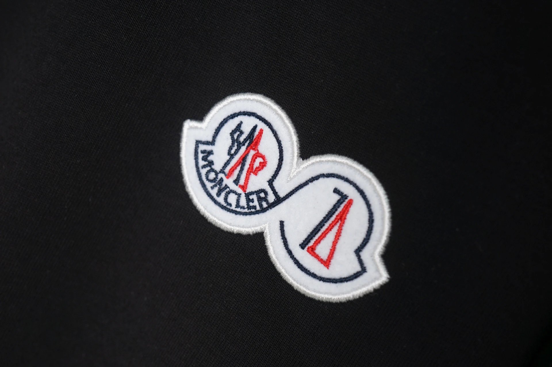 Moncler Logo Print Green T-Shirt - 9