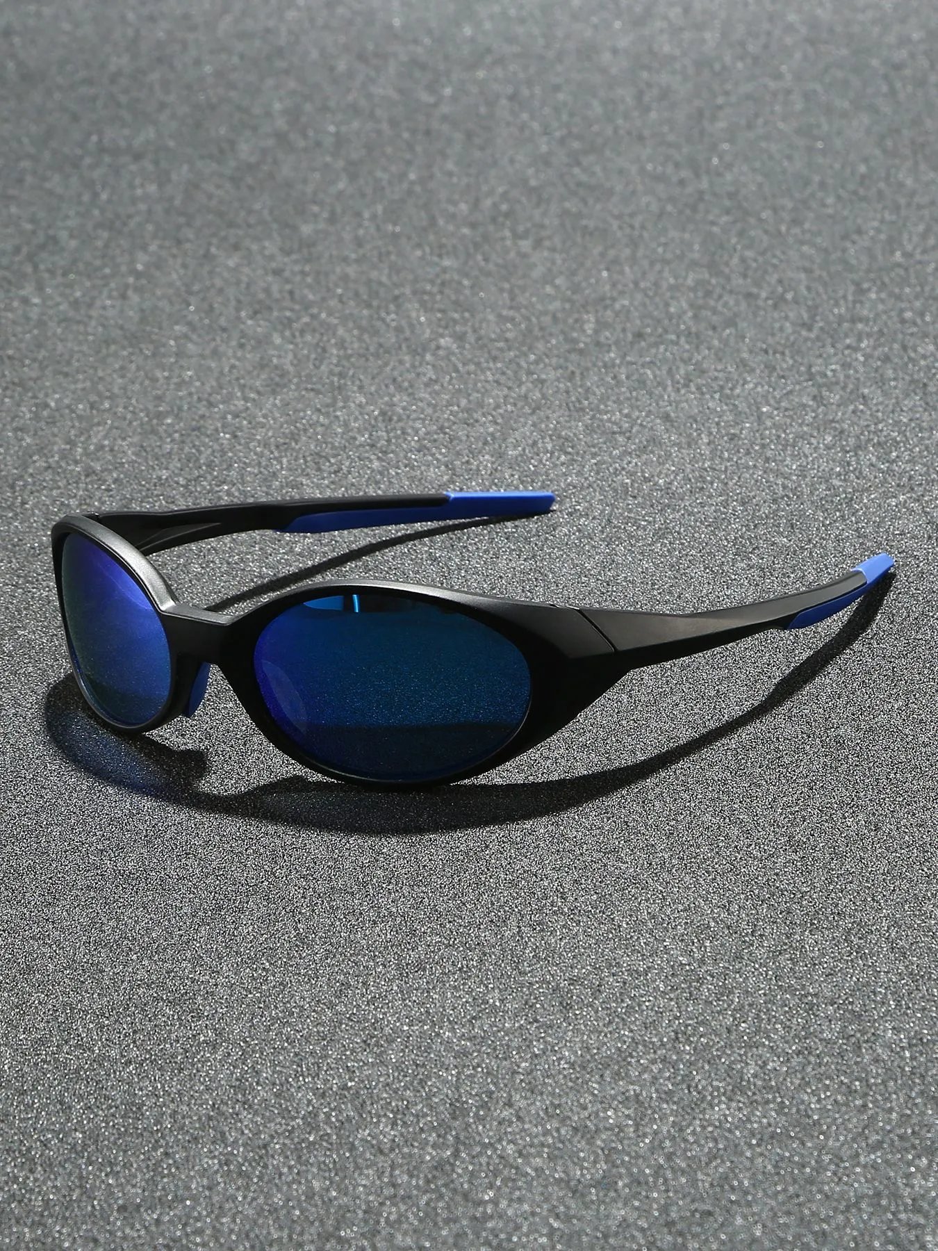Design Sporty Wraparound Sunglasses Black / Red - 24