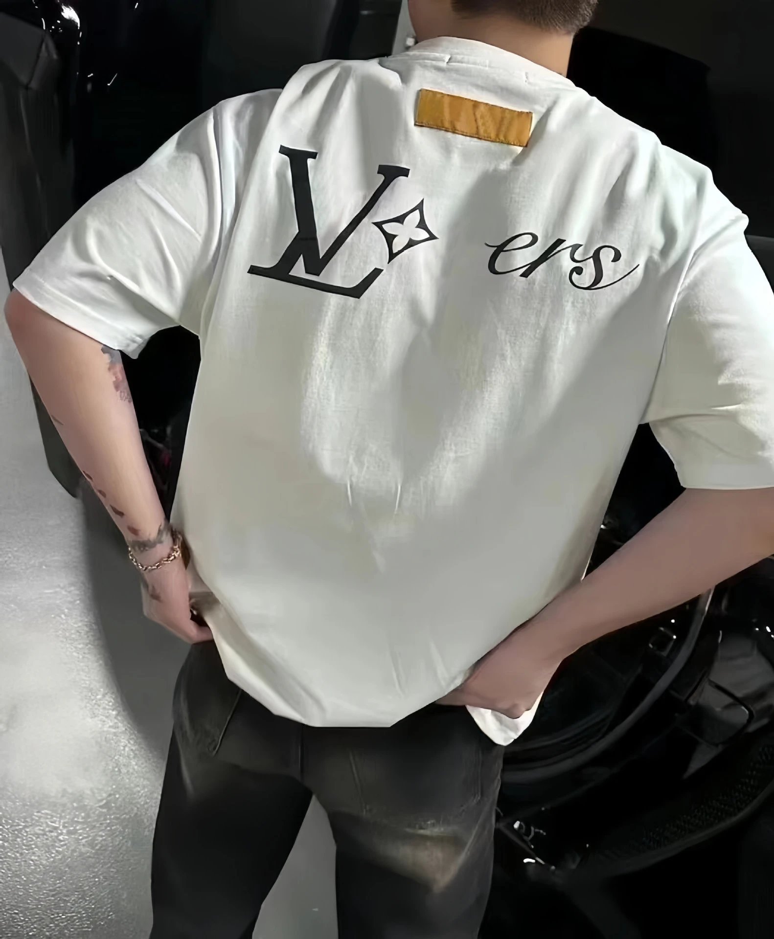 Louis Vuitton LV Star Logo T-Shirt Black - 4