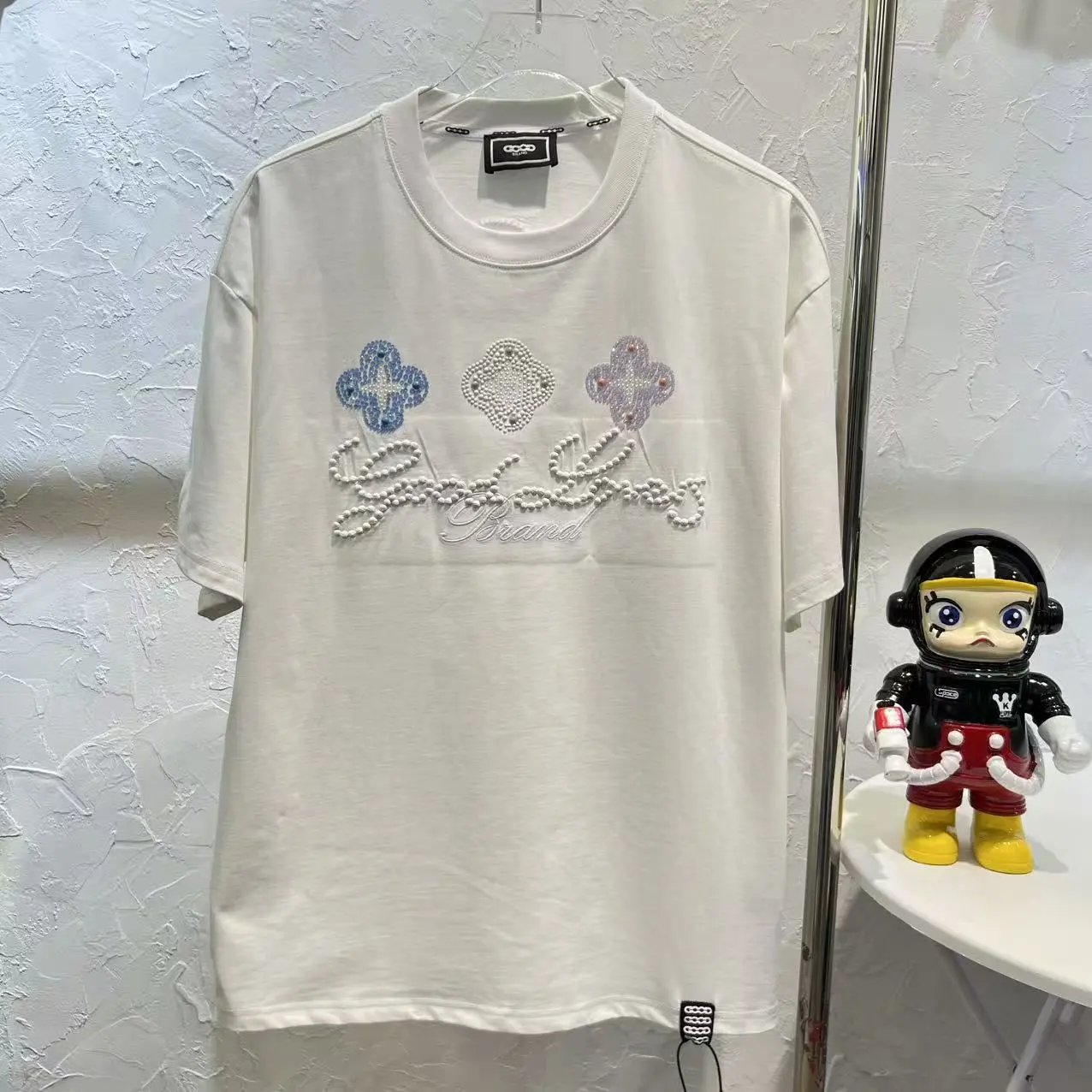 GOOD BRAND Embellished Pearl Logo T-Shirt White