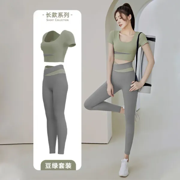 Design Short Collection Crop Top and Leggings Set Activewear - 1