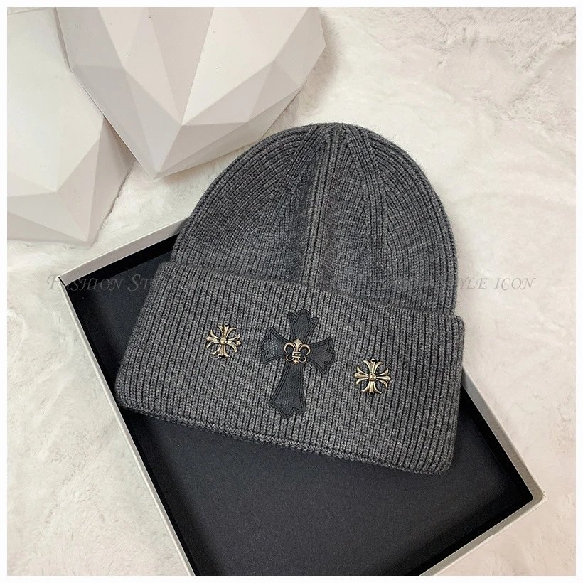 Autumn Winter Knit Beanie with Rabbit Fur photo 3