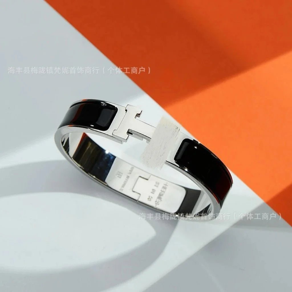 Hermès Jewelry H-Link Enamel Bangle Bracelet — White gold black H bracelet with packing