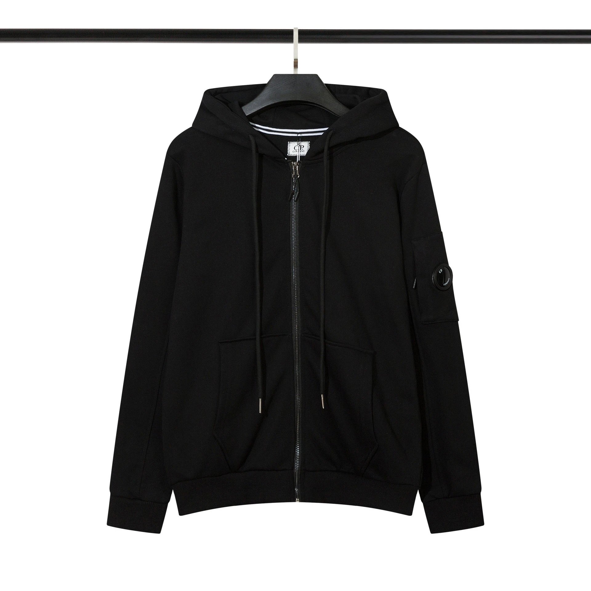 04 - Hoodie Black (Zip-Up)