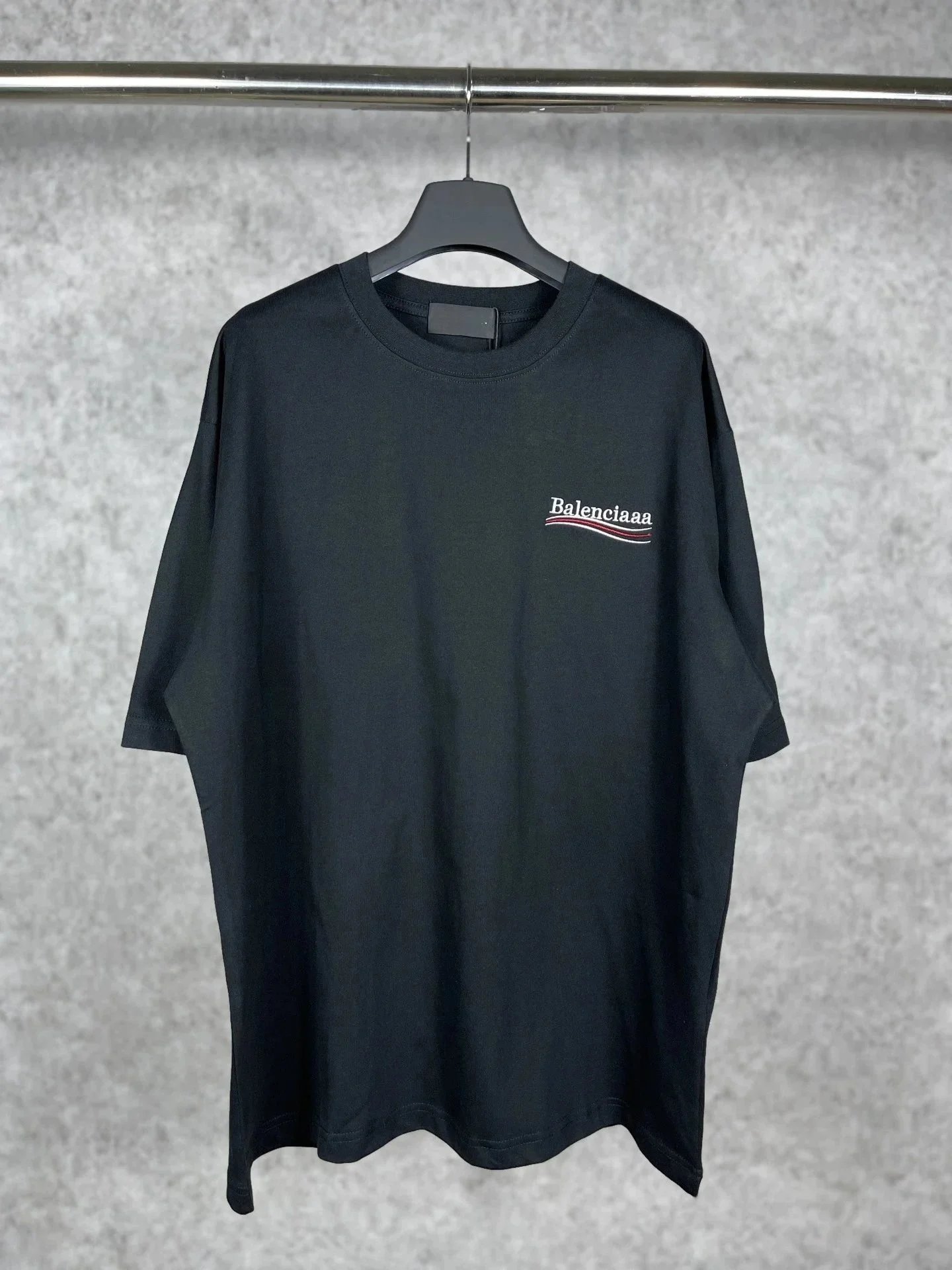 Embroidered Short Sleeve T-Shirt photo 2