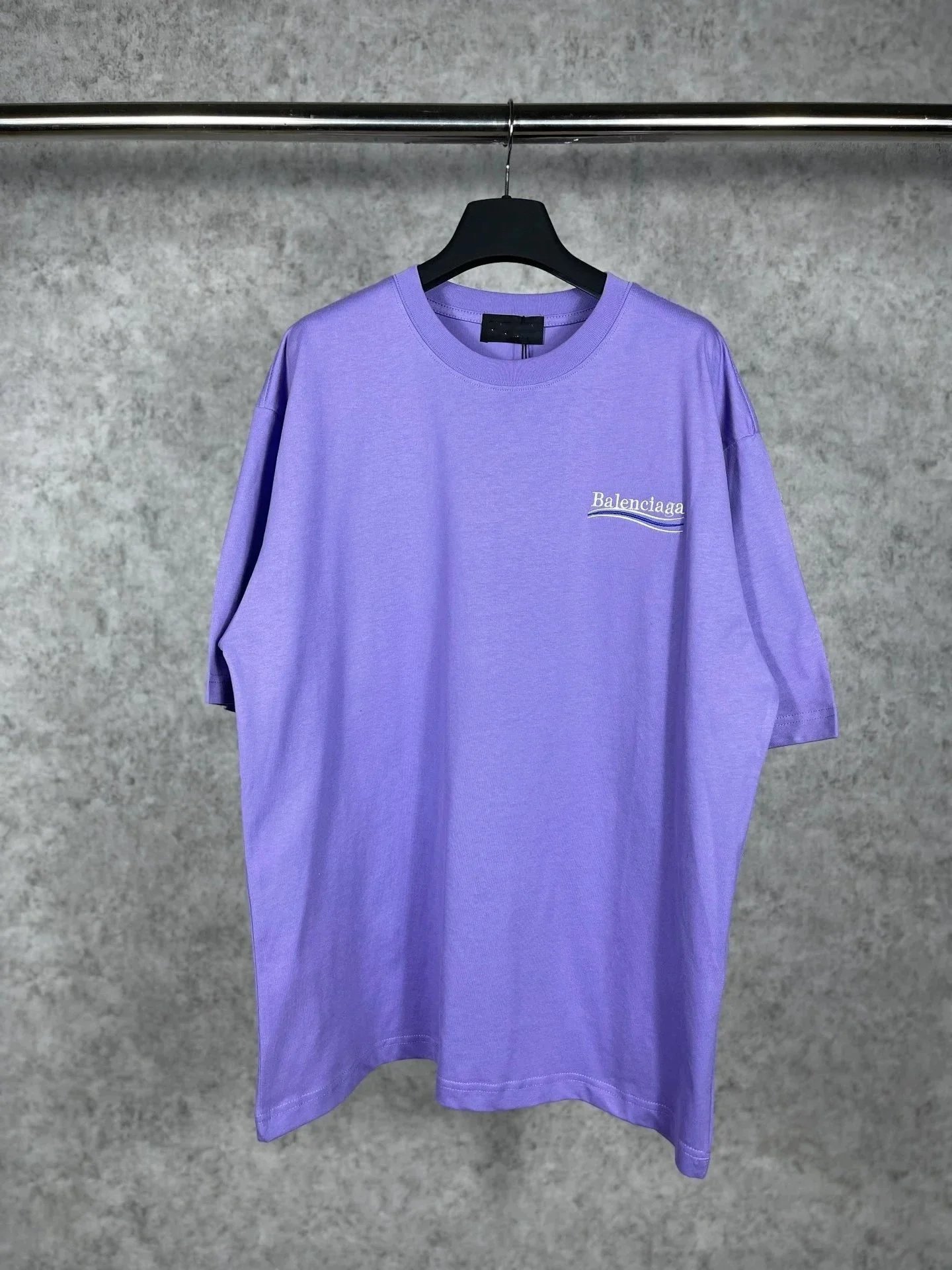 Embroidered Short Sleeve T-Shirt photo 7