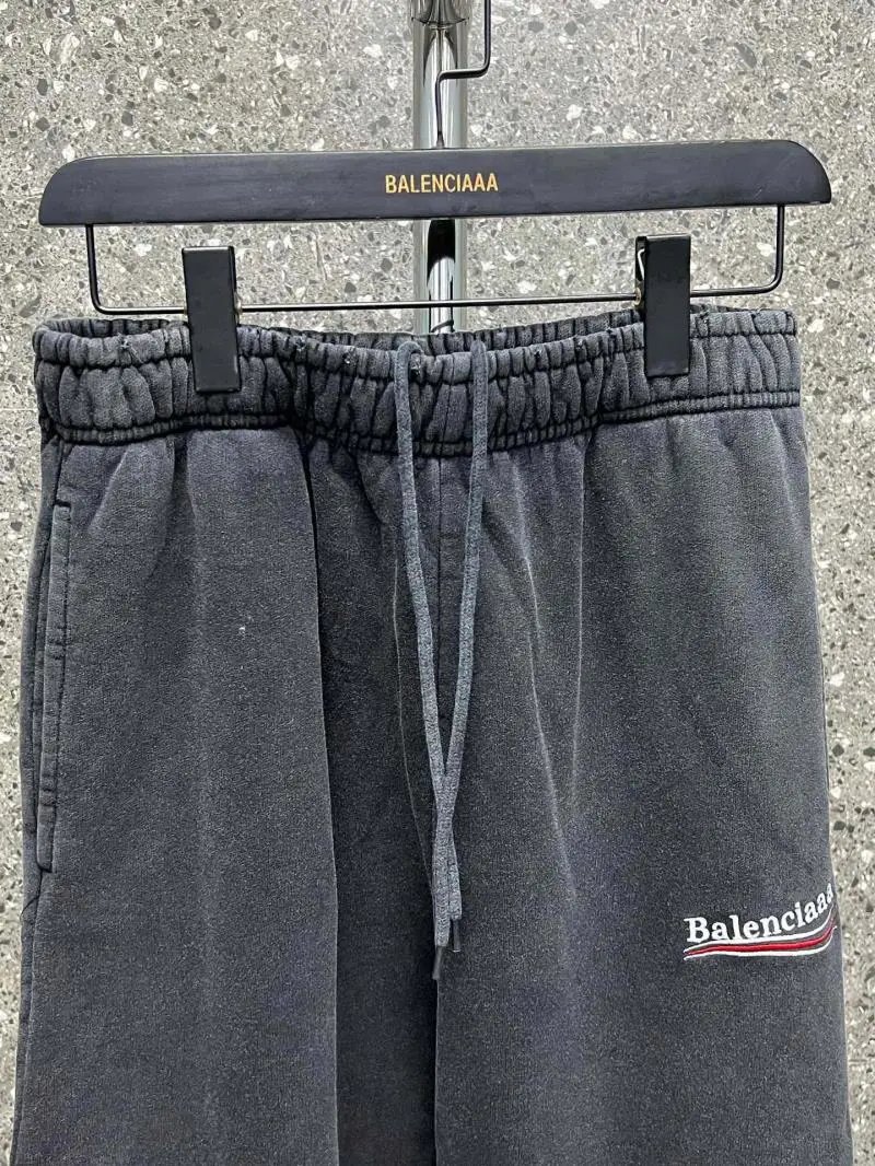 Balenciaga Logo-Embroidered Yellow Sweatpants - 13