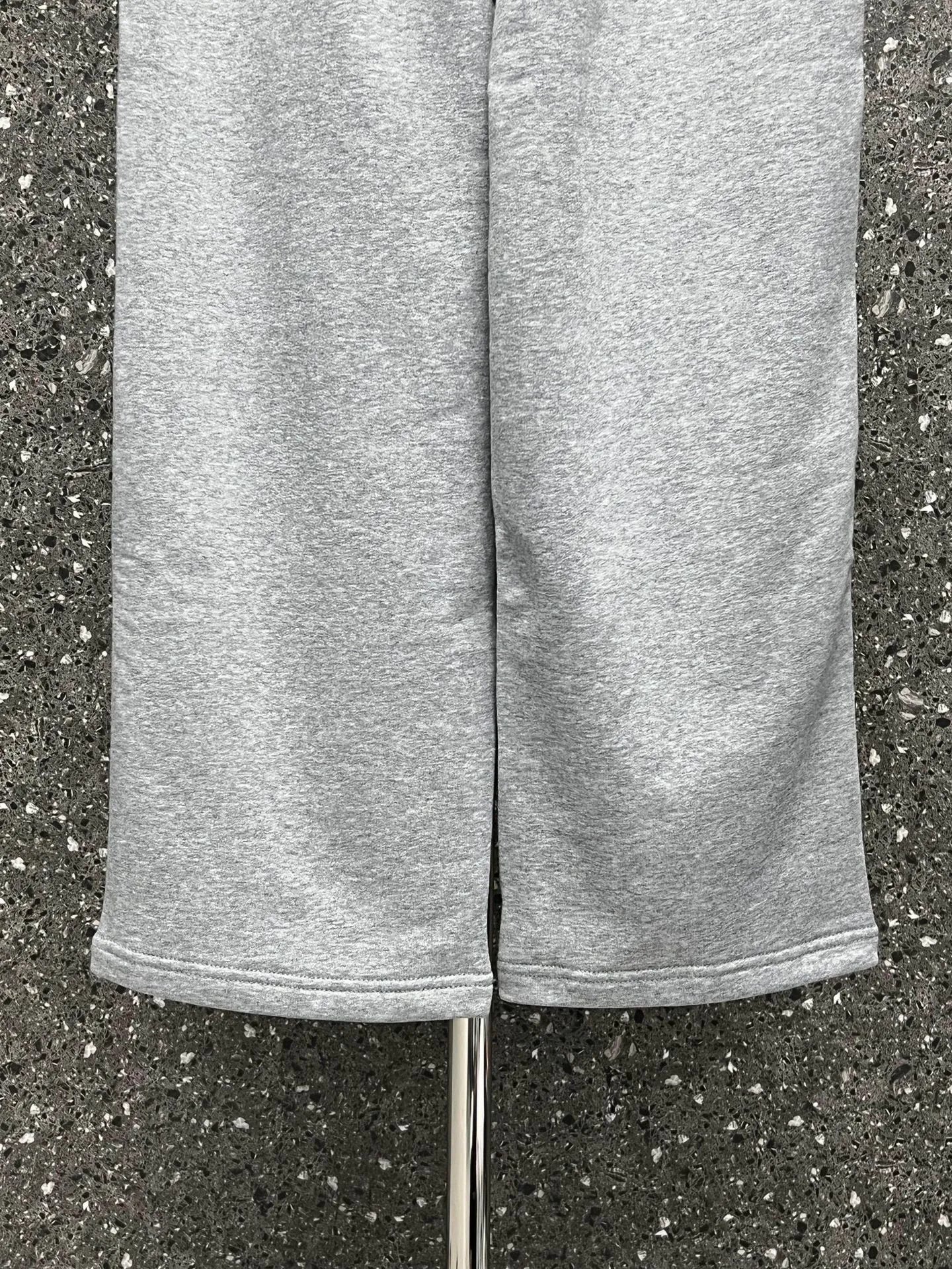 Balenciaga Logo-Embroidered Yellow Sweatpants - 11