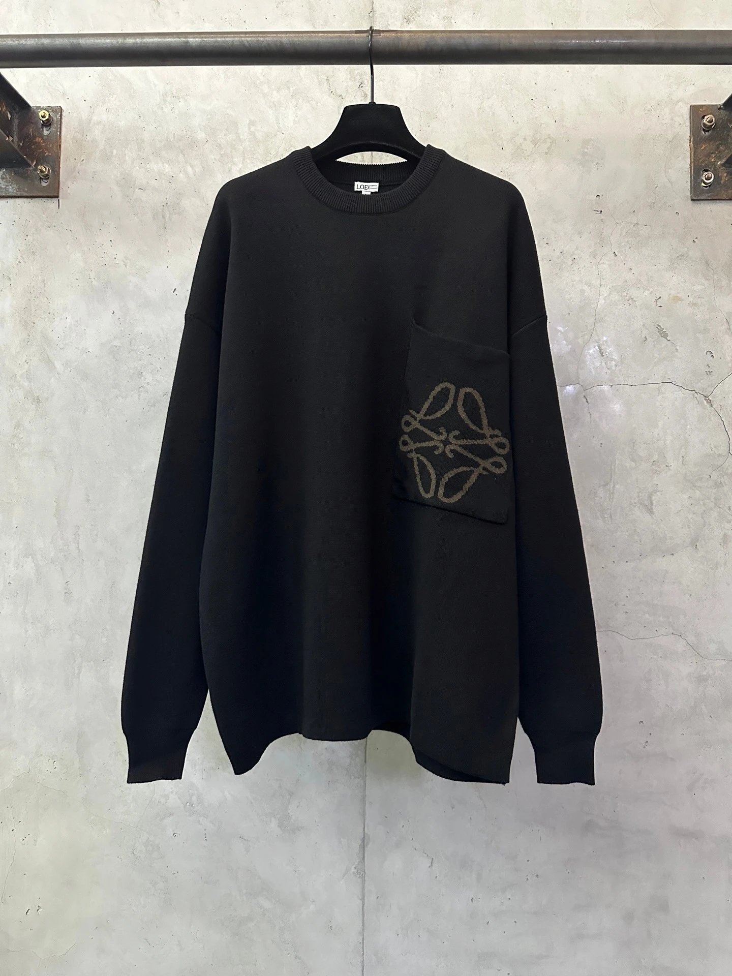 Classic Embroidered Pocket Crewneck Sweater T-Shirt Unisex photo 8