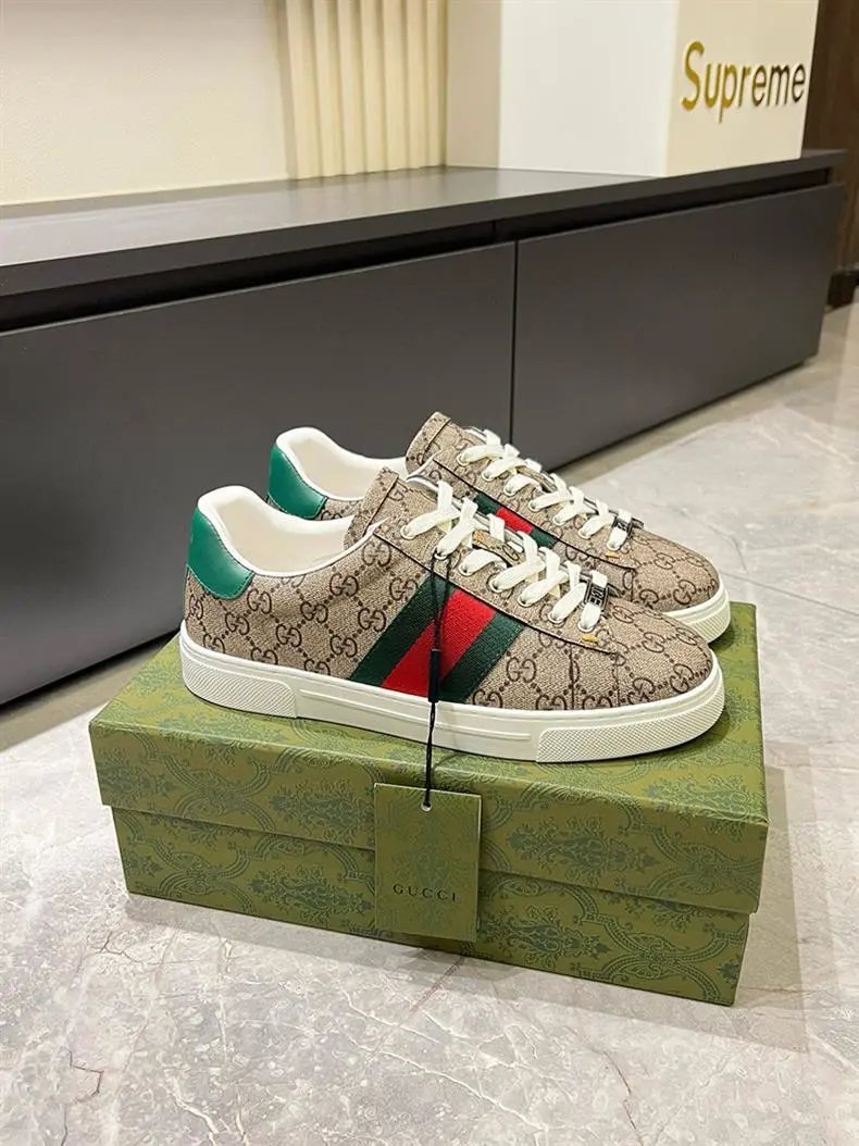 Casual Leather Sneakers photo 8