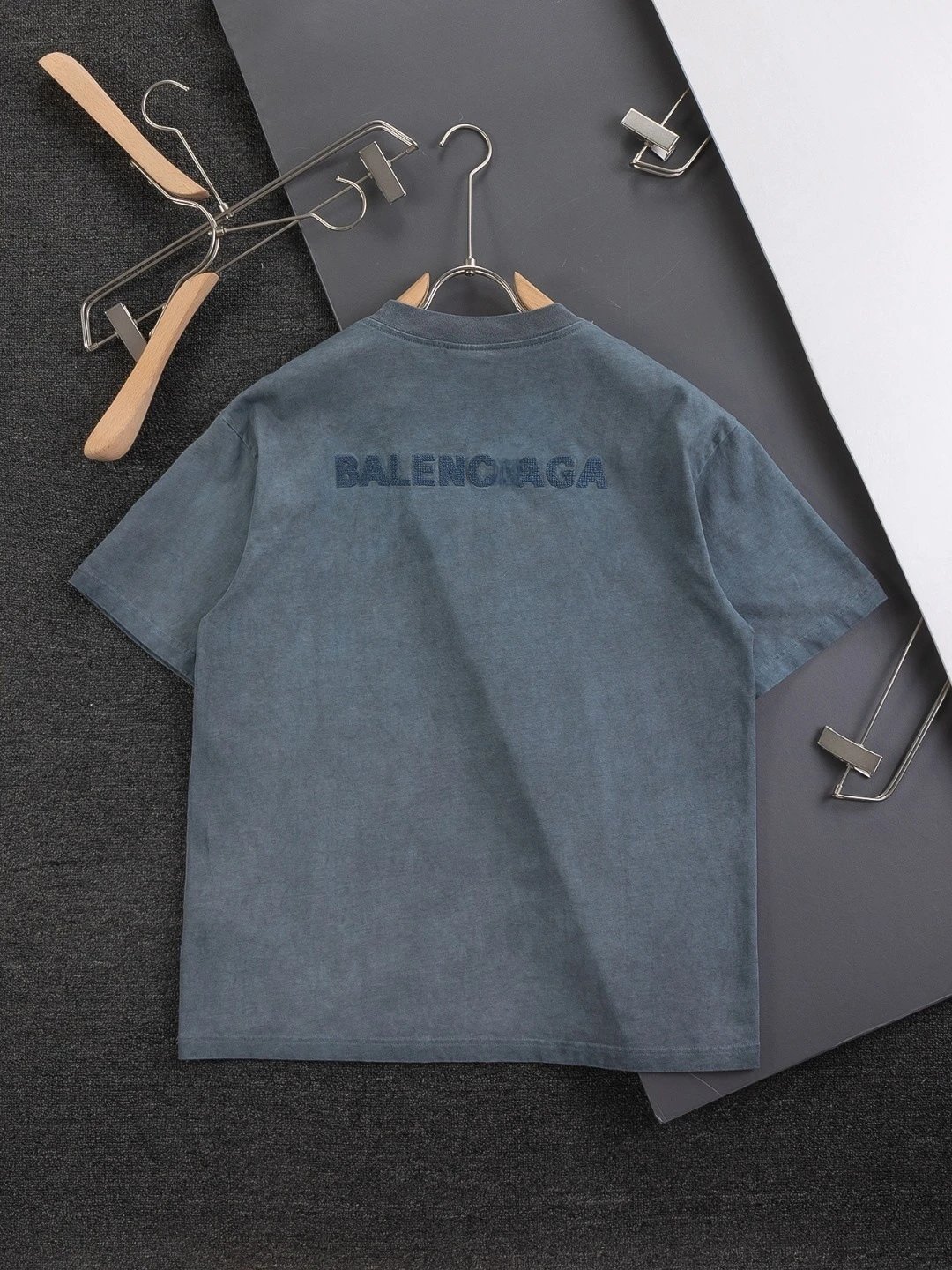 Logo Embroidered Crew Neck T-Shirt photo 5