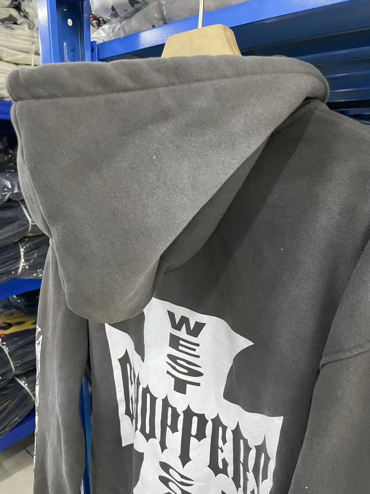 Print Zip Hoodie photo 4