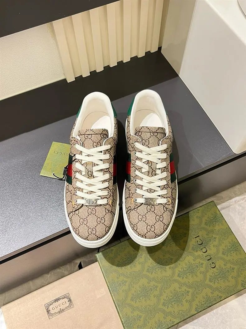 Casual Leather Sneakers photo 7