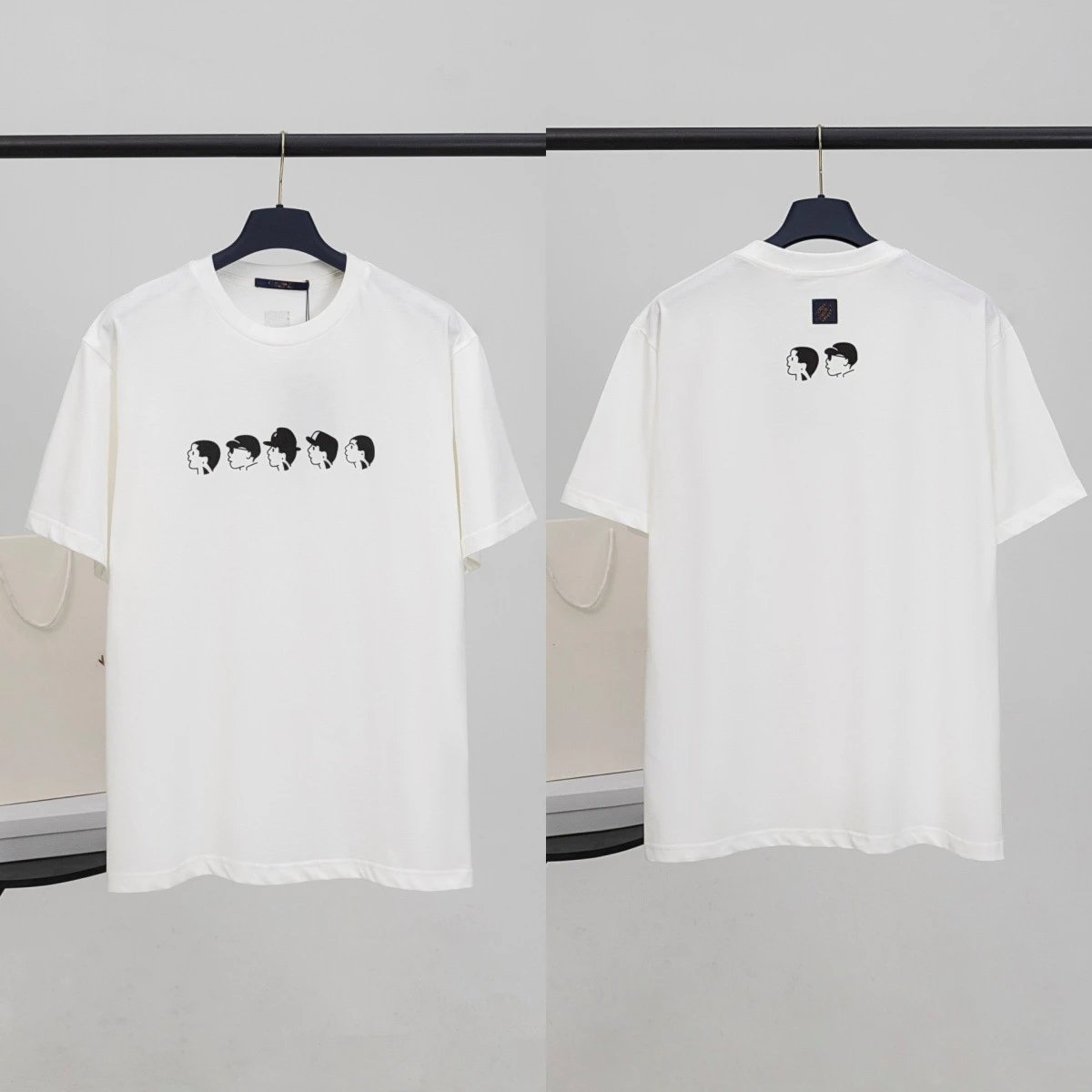 9933 White (Little Head Character Print)