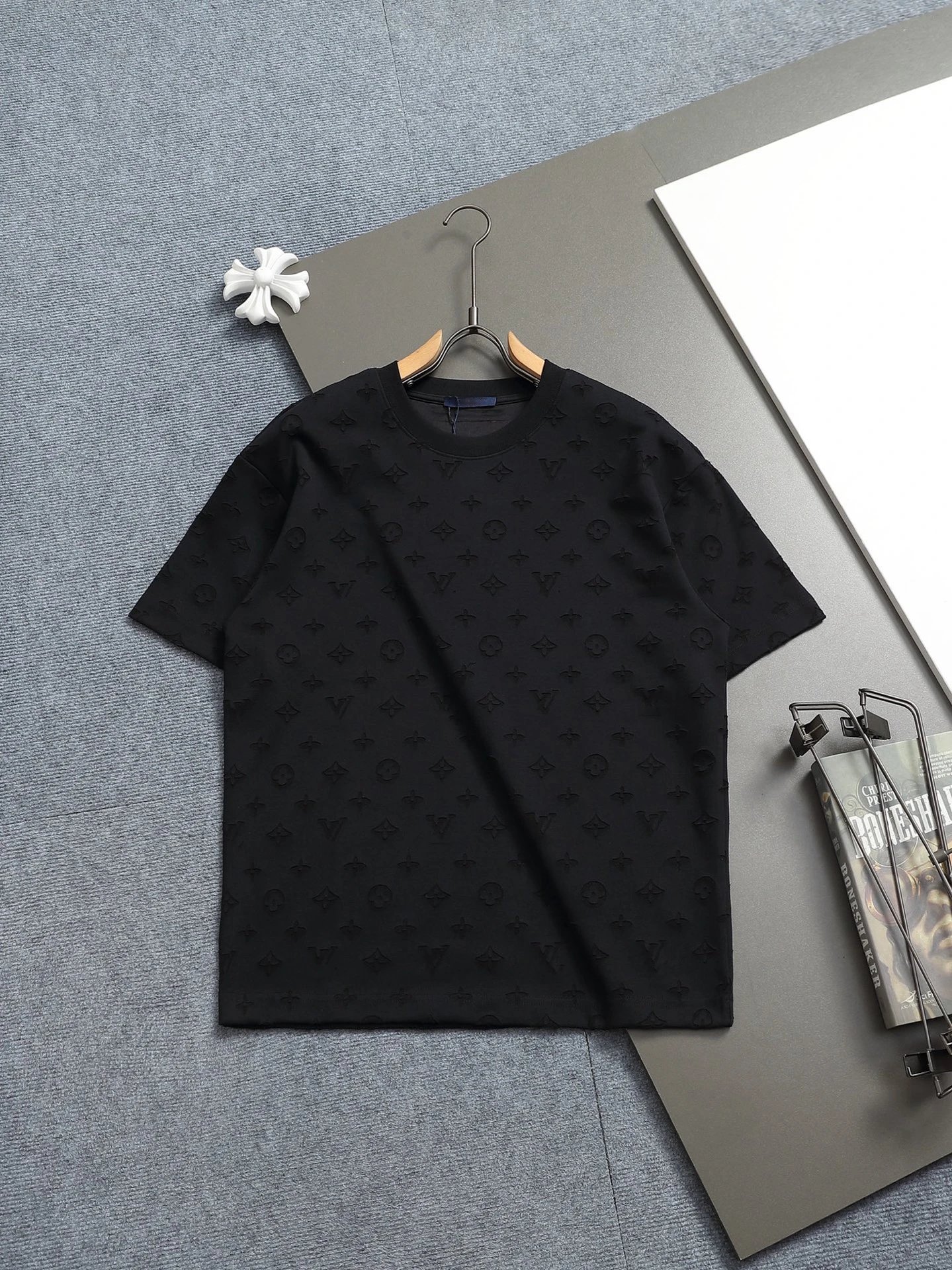 Quilted Jacquard Short Sleeve T-Shirt photo 2