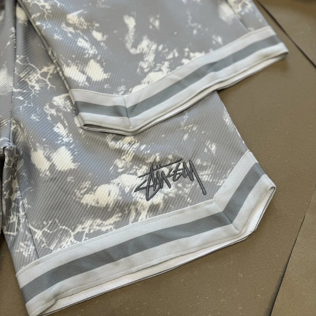 Stussy Tie-Dye Logo Shorts photo 7