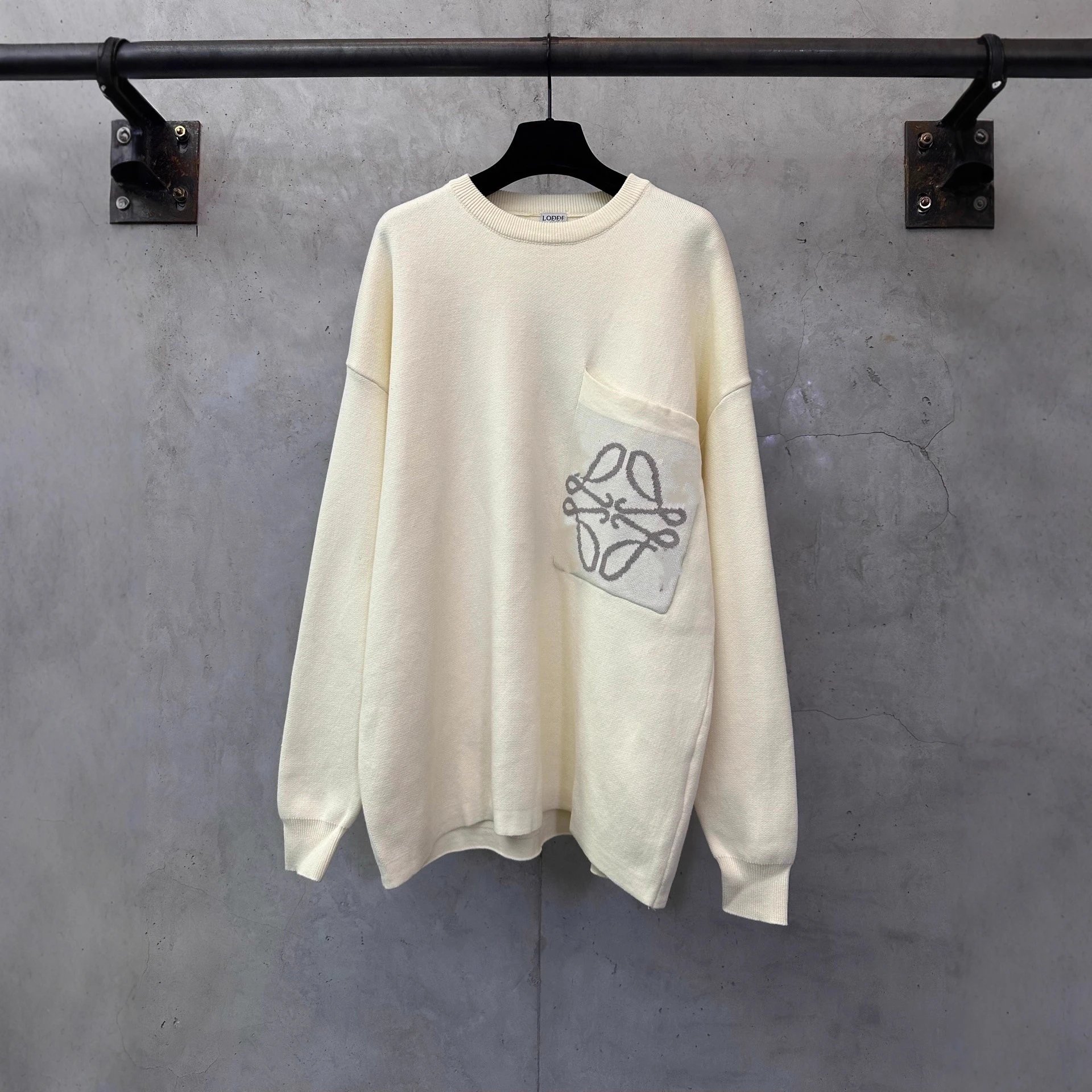 Classic Embroidered Pocket Crewneck Sweater T-Shirt Unisex photo 2