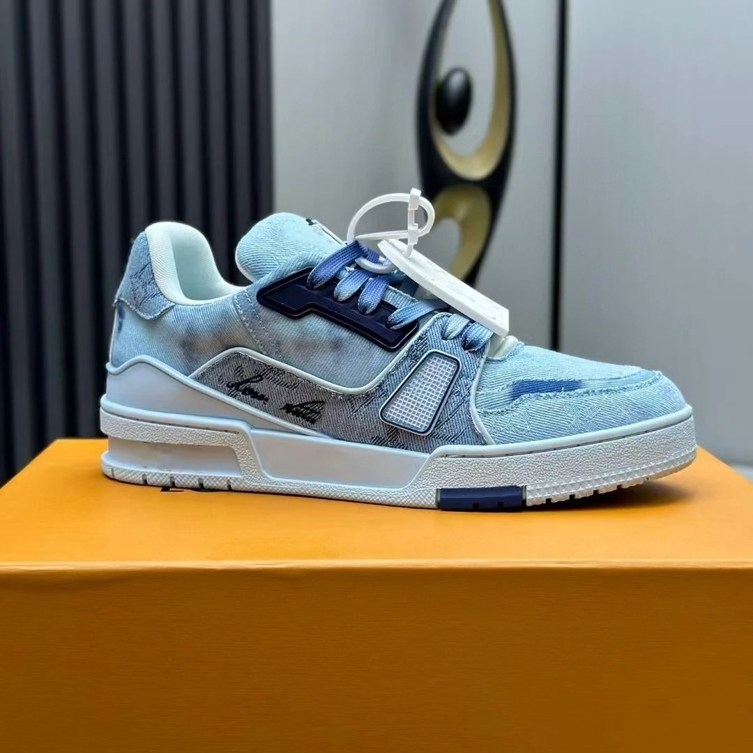 Casual Shoes photo 4