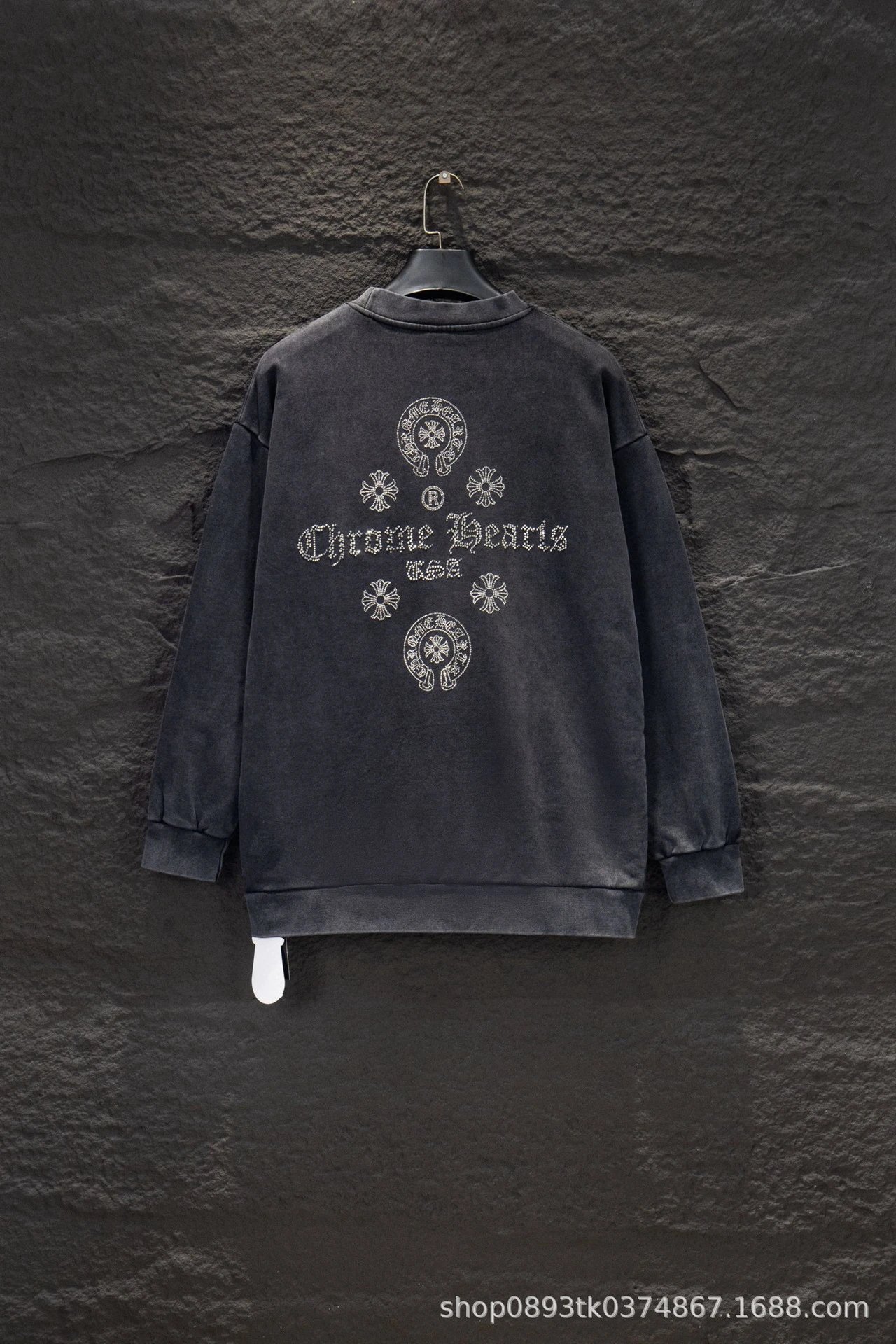 Embroidered Short Sleeve T-Shirt Unisex photo 4