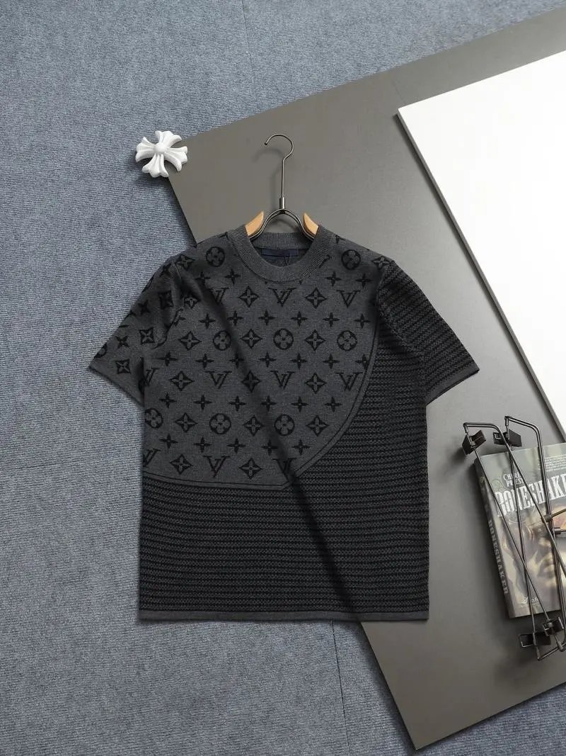 Quilted Jacquard Short Sleeve T-Shirt photo 6