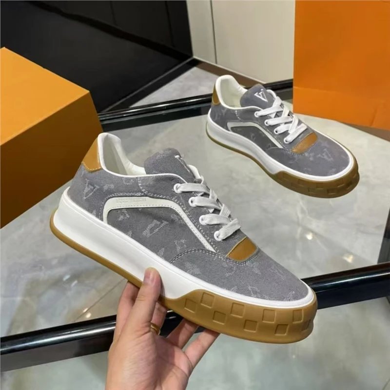 Premium Leather Lace-Up Casual Shoes photo 3
