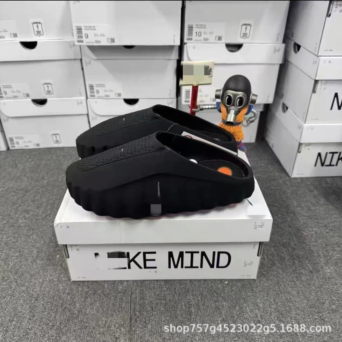 Sport Slip-On Sandals photo 8
